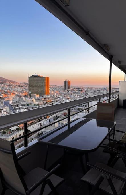 Apollo Tower Luxury Athens Centre View Apt Exterior photo